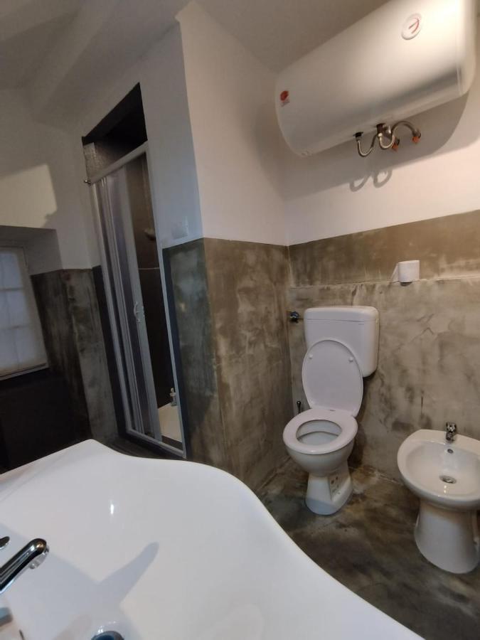 Apartament The First Luccoli Garibaldi Rolli Genua Zewnętrze zdjęcie