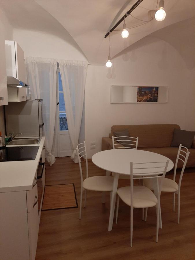 Apartament The First Luccoli Garibaldi Rolli Genua Zewnętrze zdjęcie