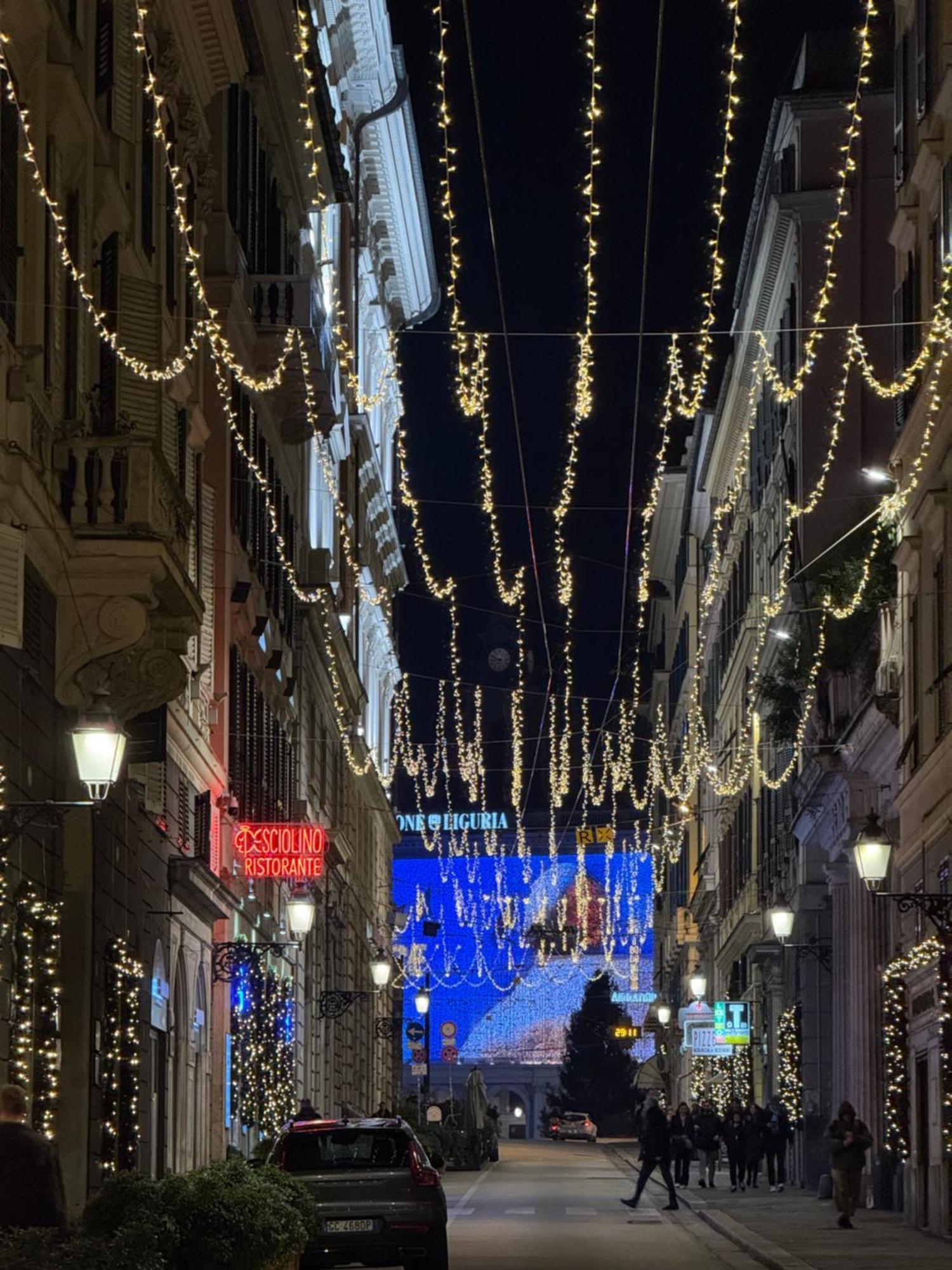 Apartament The First Luccoli Garibaldi Rolli Genua Zewnętrze zdjęcie