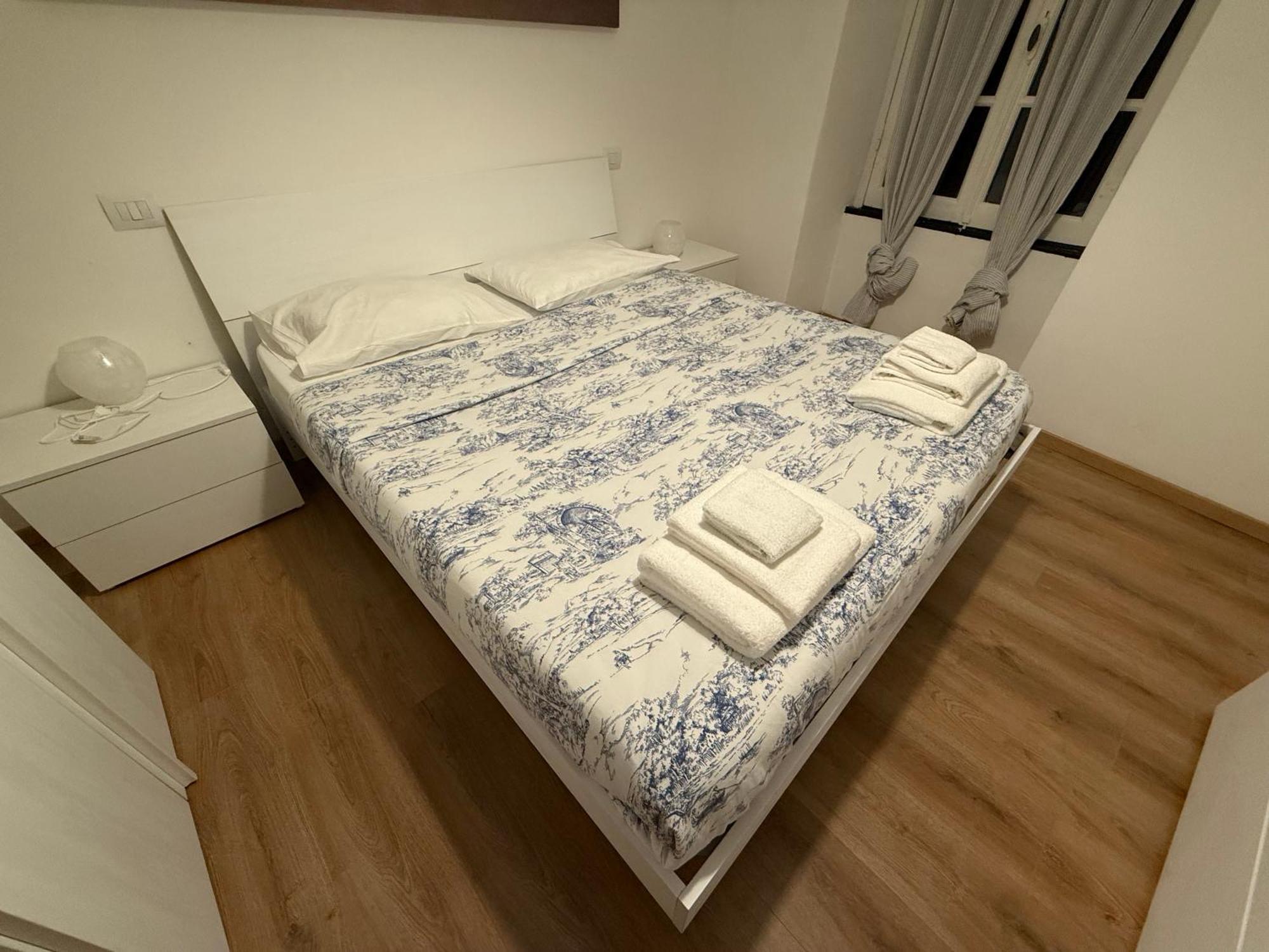 Apartament The First Luccoli Garibaldi Rolli Genua Zewnętrze zdjęcie
