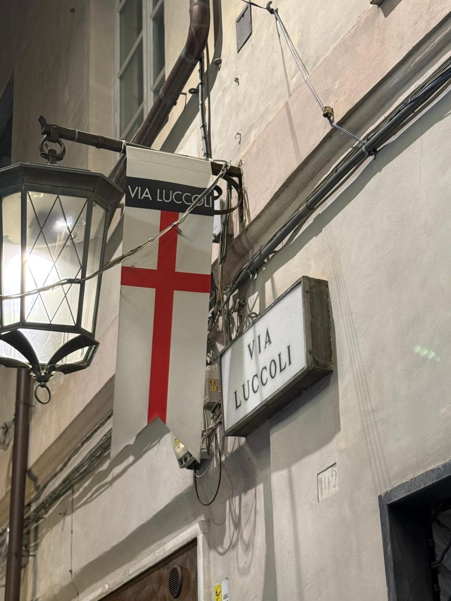 Apartament The First Luccoli Garibaldi Rolli Genua Zewnętrze zdjęcie
